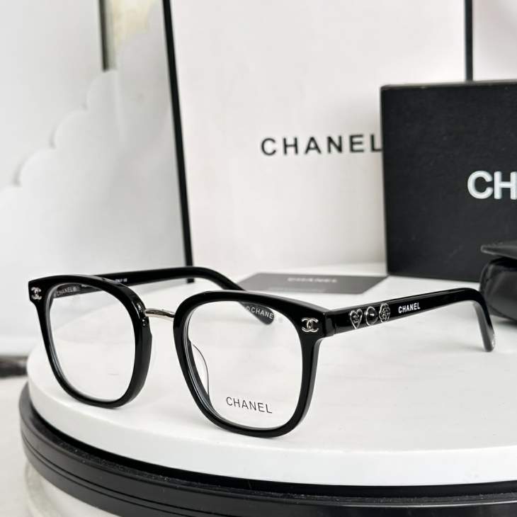 Picture of Chanel Sunglasses _SKUfw77894407fw